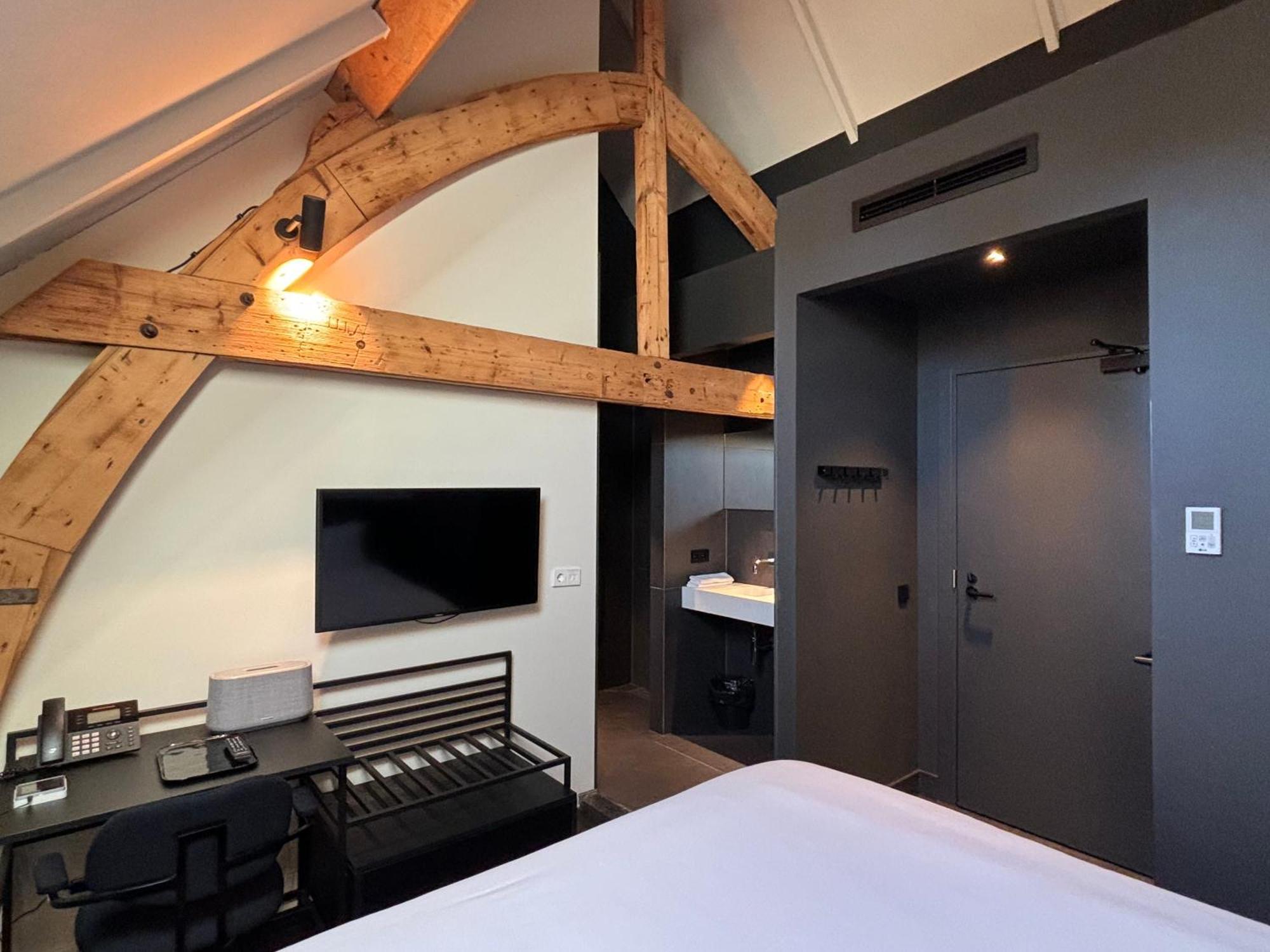 Kazerne Hotel - Member Of Design Hotels Eindhoven Cameră foto